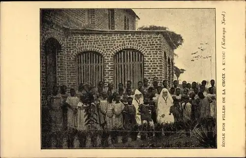 Ak Kindu DR Kongo Zaire, Ecole des Filles de la Croix, portrait en groupe