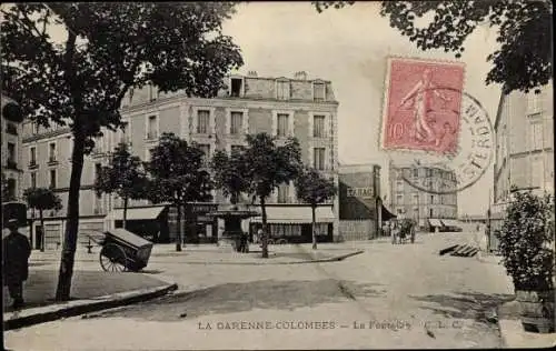 Ak La Garenne Colombes Hauts de Seine, La Fontaine