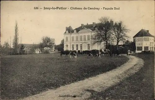 Ak Jouy le Potier Loiret, Chateau de Cendray, Facade Sud, vaches