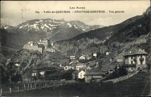 Ak Château Queyras Hautes Alpes, Vue générale