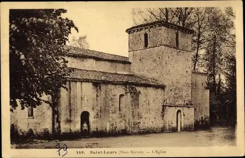 Ak St. Laurs Deux-Sèvres, L'Église