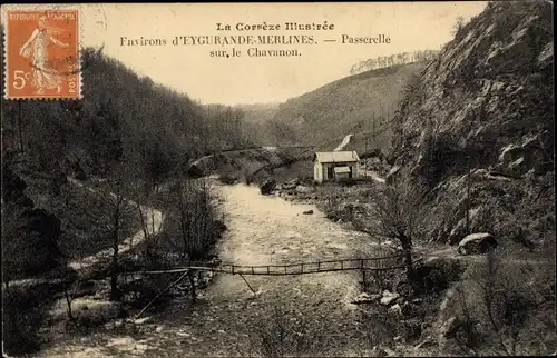 Ak Eygurande Merlines Corrèze, Passerelle sur le Chavanon