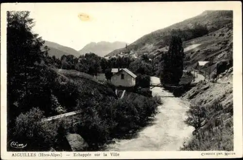 Ak Aiguilles Hautes Alpes, Echappée sur la ville