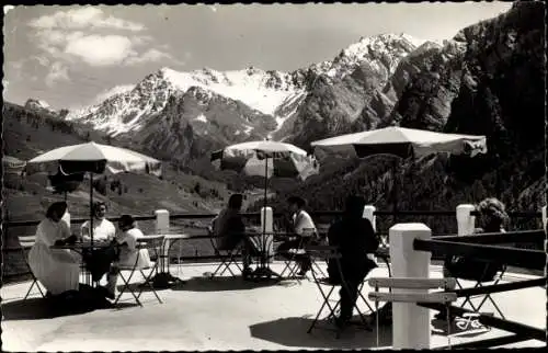 Ak Saint Veran Hautes Alpes, Vue panoramique prise de la terrasse de l'Hôtel de Beauregard