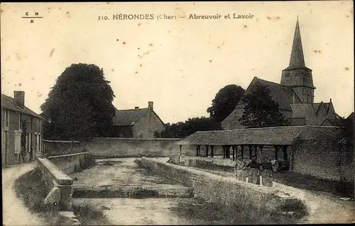 Ak Nerondes Cher, Abreuvoir et Lavoir