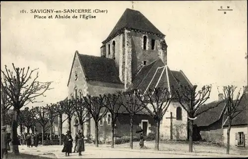 Ak Savigny en Sancerre Cher, Place et Abside de l'Eglise