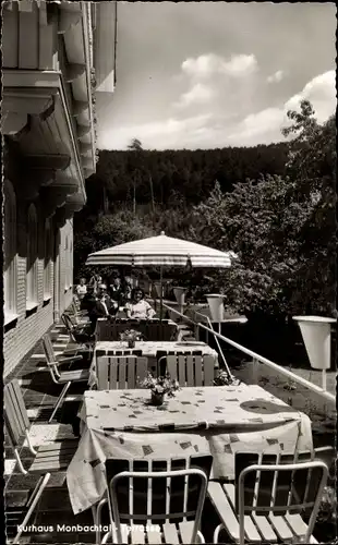 Ak Bad Liebenzell im Schwarzwald, Terrassenpartie im Kurhaus Monbachtal