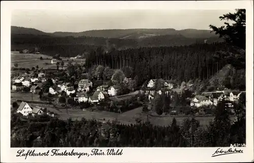 Ak Finsterbergen Friedrichroda Thüringen, Blick auf den Ort mit Umgebung