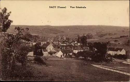 Ak Sacy Yonne, Vue générale, Blick auf den Ort, Felder