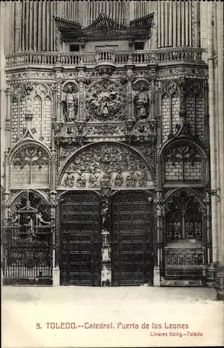 Ak Toledo Kastilien La Mancha Spanien, Catedral, Puerta de los Leones