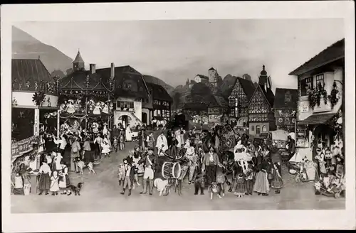 Ak Sonneberg in Thüringen, Spielzeugmuseum, Ausstellungsgruppe für Brüssel 1910, Thüringer Kirmes