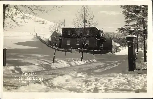 Ak Geising Altenberg Erzgebirge, Blick zur Jugendherberge im Winter