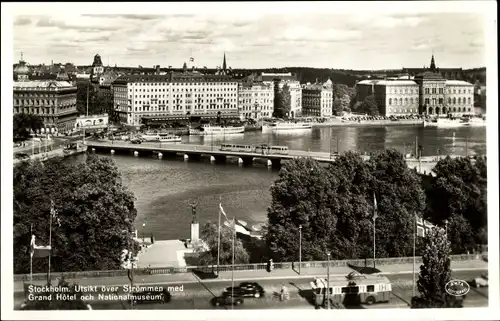 Ak Stockholm Schweden, Utsikt över Strömmen med Grand Hotel ich Nationalmuseum