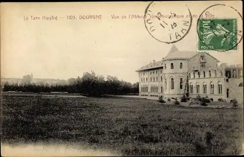 Ak Dourgne Tarn, Vue de l'Abbaye Saint Scholastique et de la Ville