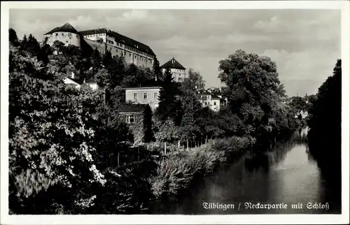 Ak Tübingen am Neckar Baden Württemberg, Neckarpartie mit Schloss