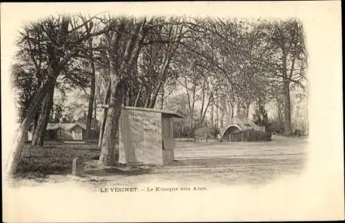 Ak Le Vésinet Yvelines, Le Kiosque aux Anes, arbres, pont