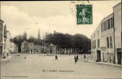 Ak Niort Deux Sèvres, Place du Port