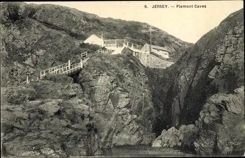 Ak Jersey Kanalinseln, Plemont Caves, Felsen