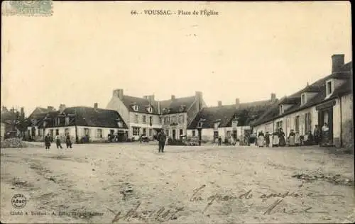 Ak Voussac Allier, Place de l'Eglise