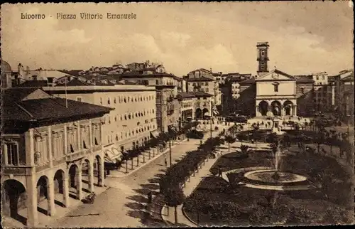 Ak Livorno Toscana, Piazza Vittorio Emanuele