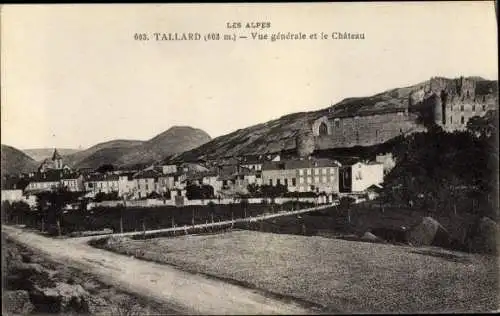 Ak Tallard Hautes-Alpes, Vue générale et les Chateau
