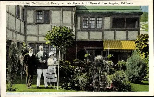 Ak Hollywood Los Angeles Kalifornien USA, Ernest Torrence and Family at their Home