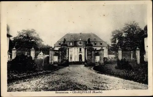 Ak Charleville Lothringen Moselle, Sanatorium, Tor, Straßenpartie