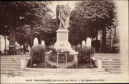 Ak Yssingeaux Haute Loire, Le Square du Poilu