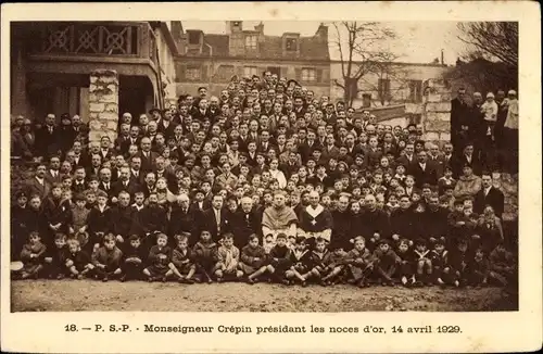 Ak Paris Ménilmontant, P.S.P. Monseigneur Crépin présidant les noces d'or, 1929