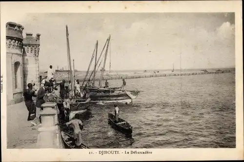 Ak Dschibuti, Le Debarcadere, barques