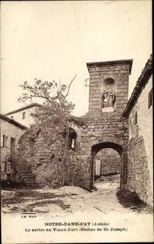 Ak Notre Dame d'Ay Ardèche, La Sortie du Vieux Fort