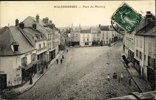 Ak Malesherbes Loiret, Place du Matroy