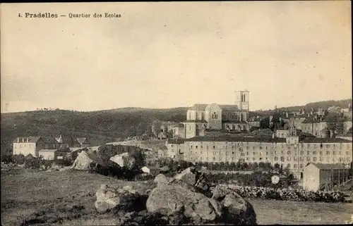 Ak Pradelles Haute Loire, Quartier des Ecoles