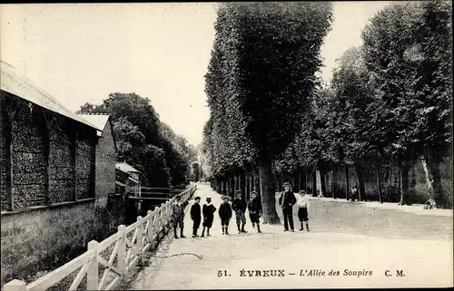 Ak Évreux Eure, L'Allee des Soupirs