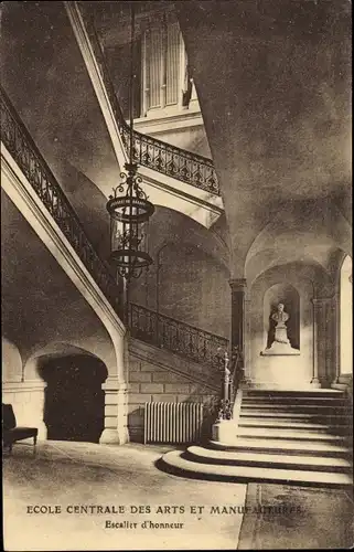 Ak Paris III., Ecole Centrale des Arts et Manufactures, Escalier d'honneur, rue Montgolfier