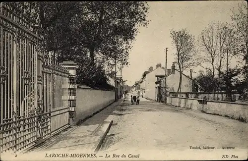 Ak Laroche Migennes Yonne, La Rue du Canal