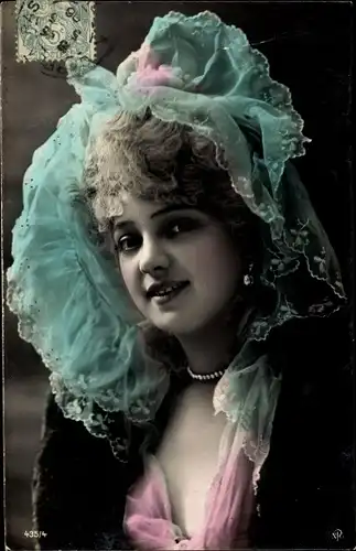 Ak junge Frau mit Schleier, Portrait