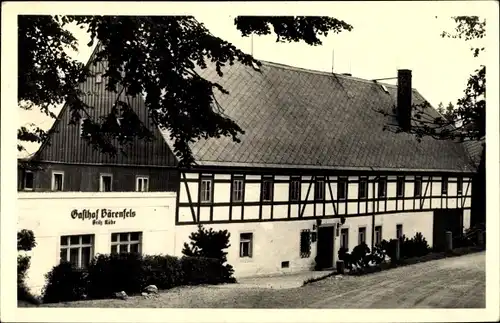 Ak Bärenfels Altenberg im Erzgebirge, Blick auf den Gasthof Bärenfels von Fritz Köbe