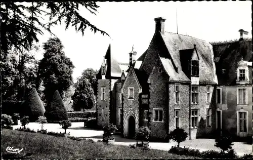 Ak Baillou Loir et Cher, Le Chateau, Facade Sud, Vue des Pelouses