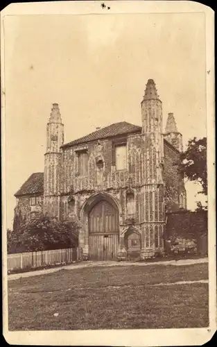 Foto Frankreich, Tor, Altes Gebäude