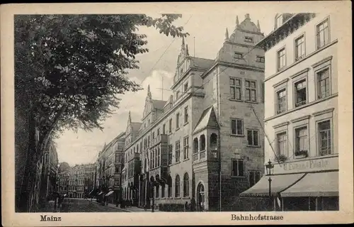 Ak Mainz in Rheinland Pfalz, Blick in die Bahnhofstraße