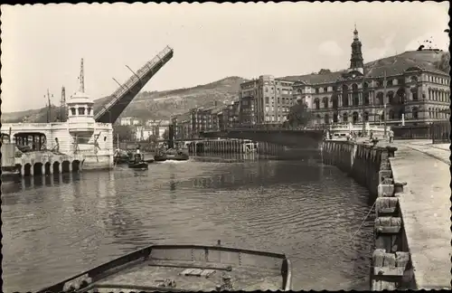 Ak Bilbao Baskenland, La Ria y el Ayuntamiento, puente