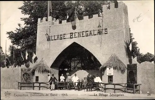 Ak Gent Ostflandern, Weltausstellung 1913, Le Village Senegalais