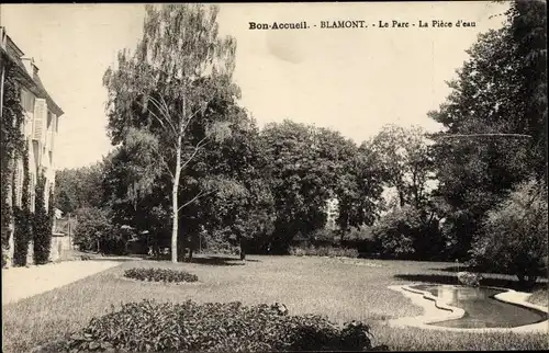 Ak Blâmont Lothringen Meurthe et Moselle, Le Parc, La Piece d'eau