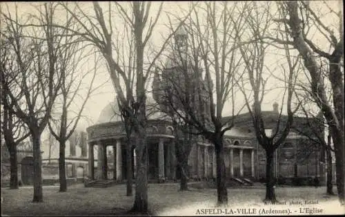 Ak Asfeld la Ville Ardennes, Vue de l'Église