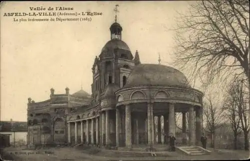 Ak Asfeld la Ville Ardennes, L'Église