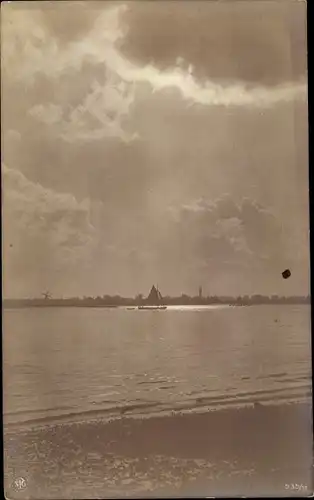 Ak Segelboot auf dem Wasser, NPG 535/11