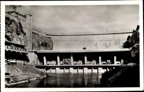 Ak Genissiat Ain, Le grand barrage sur le Rhone