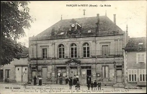 Ak Nancois le Petit Lothringen Meuse, La Mairie, Ecole des Garcons, Ecole des Filles