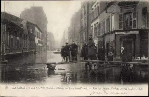 Ak Levallois Perret Hauts de Seine, Rue des Freres Herbert et Rue Gide, Janvier 1910